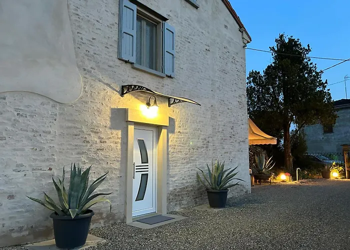 Il Gelsomino לינה וארוחת בוקר 3*